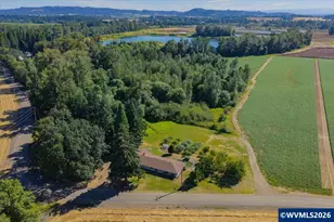 39179 Santiam Bluffs Rd NE, Albany, OR 97322 - Photo 3