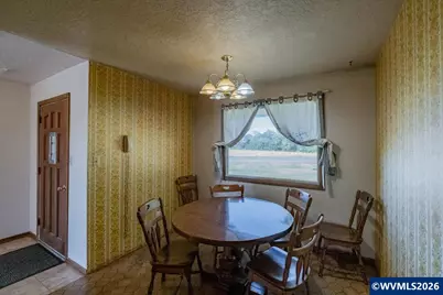 39179 Santiam Bluffs Rd NE, Albany, OR 97322 - Photo 13