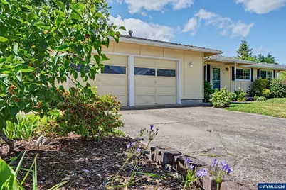 631 NE Sherwood Wy, Corvallis, OR 97330 - Photo 3