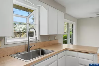 631 NE Sherwood Wy, Corvallis, OR 97330 - Photo 15