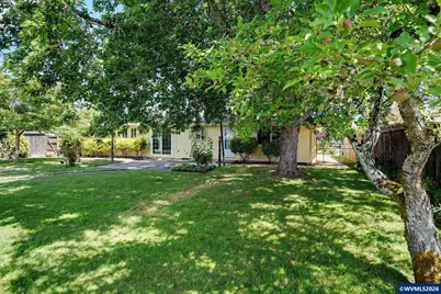 631 NE Sherwood Wy, Corvallis, OR 97330 - Photo 35