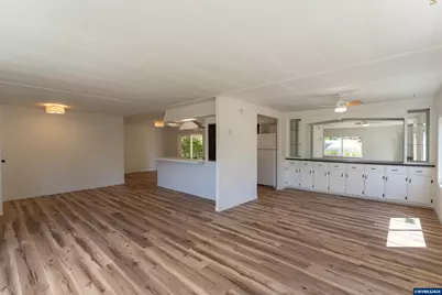 5055 NE Elliott Cir #122, Corvallis, OR 97330 - Photo 3