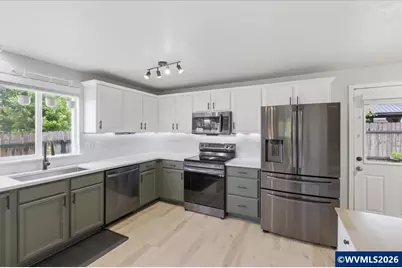 3523 College Loop Lp SE, Albany, OR 97322 - Photo 13