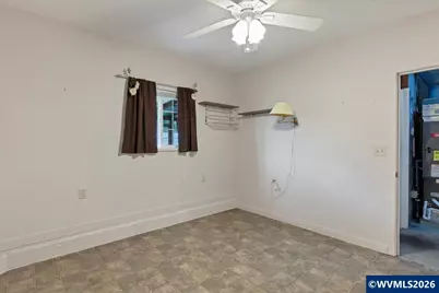 1563 Vanderbeck Ln, Woodburn, OR 97071 - Photo 35