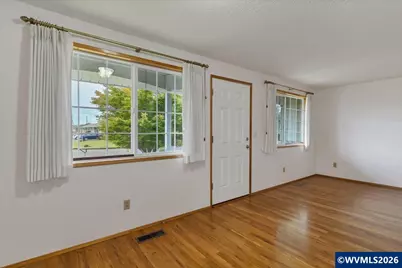 1563 Vanderbeck Ln, Woodburn, OR 97071 - Photo 21