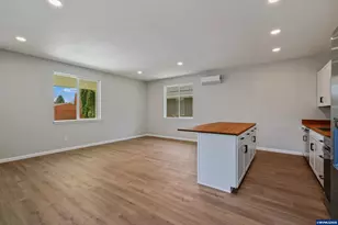 2325 Townsend Way SE, Salem, OR 97301 - Photo 7