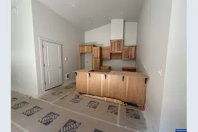 1710 Cedar St, Sweet Home, OR 97386 - Photo 5