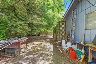 1959 Breakwood Cir SE, Albany, OR 97322 - Photo 27