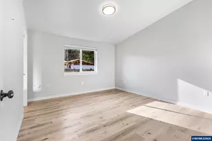 1183 37TH Ct, Sweet Home, OR 97386 - Photo 11