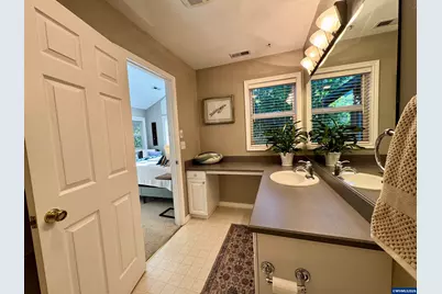 3530 S Corbett Av, Portland, OR 97239 - Photo 29