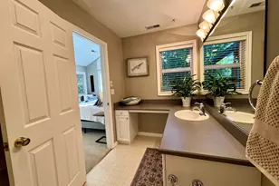 3530 S Corbett Ave, Portland, OR 97239 - Photo 29