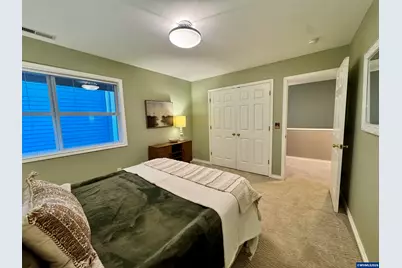 3530 S Corbett Av, Portland, OR 97239 - Photo 33