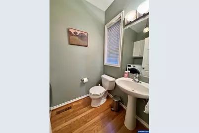 3530 S Corbett Av, Portland, OR 97239 - Photo 23