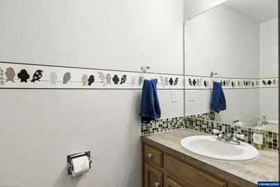 1589 Kenard St NW, Salem, OR 97304 - Photo 33