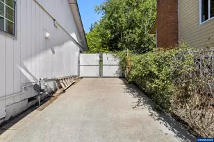 1589 Kenard St NW, Salem, OR 97304 - Photo 39