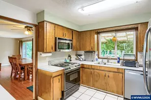 4342 Indigo St NE, Salem, OR 97305 - Photo 9