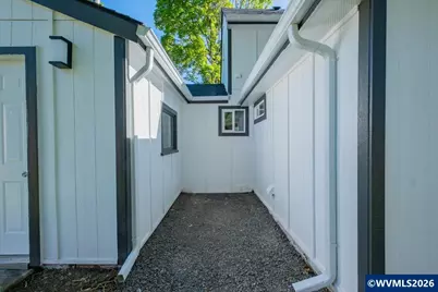 1965 Breyman St NE, Salem, OR 97301 - Photo 31