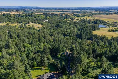 10102 Liberty Rd S, Salem, OR 97306 - Photo 43