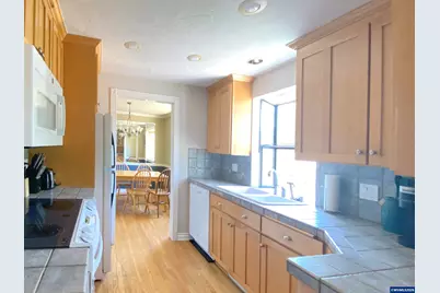 1716 Lincoln St NW, Albany, OR 97321 - Photo 11