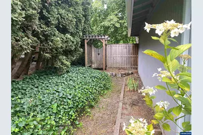 1716 Lincoln St NW, Albany, OR 97321 - Photo 29