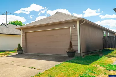 3370 Marion St SE, Albany, OR 97322 - Photo 3