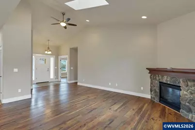 502 SW Augustus Dr, Dallas, OR 97338 - Photo 15