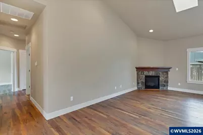 502 SW Augustus Dr, Dallas, OR 97338 - Photo 29