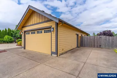 502 SW Augustus Dr, Dallas, OR 97338 - Photo 9