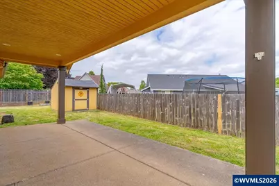 502 SW Augustus Dr, Dallas, OR 97338 - Photo 43