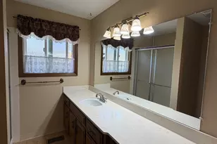 1852 Woodstock Cir NW, Salem, OR 97304 - Photo 15
