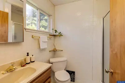 492 N Larch Av, Stayton, OR 97383 - Photo 15
