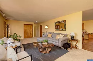 492 N Larch Ave, Stayton, OR 97383 - Photo 13