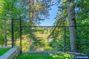595 Sahalee Dr SE, Salem, OR 97306 - Photo 49