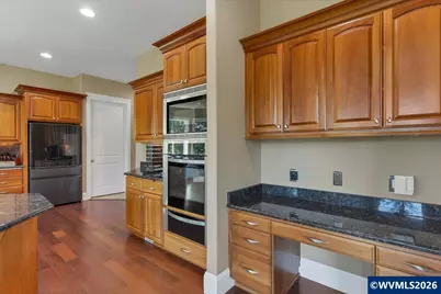 595 Sahalee Dr SE, Salem, OR 97306 - Photo 19