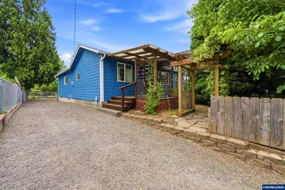 4175 Brooks Av NE, Keizer, OR 97303 - Photo 1
