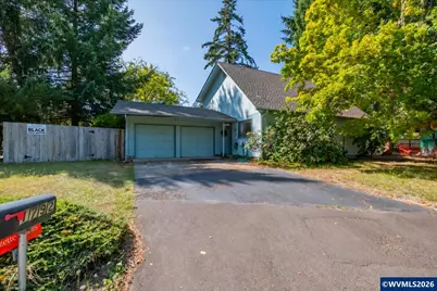 1792 SW Brooklane Dr, Corvallis, OR 97333 - Photo 1
