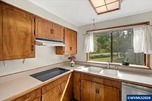 1792 SW Brooklane Dr, Corvallis, OR 97333 - Photo 11