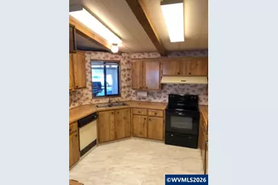 450 SE Lacreole #142 Dr, Dallas, OR 97338 - Photo 25