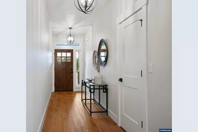 747 Emily Grace Ln SE, Salem, OR 97306 - Photo 5