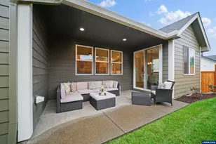 747 Emily Grace Ln SE, Salem, OR 97306 - Photo 43