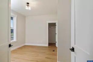 755 Emily Grace Ln SE, Salem, OR 97306 - Photo 7