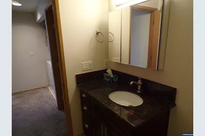 4792 Lancaster  #100 Dr NE, Salem, OR 97305 - Photo 13