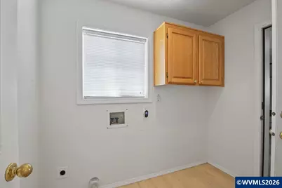 4283 Geranium Av NE, Salem, OR 97305 - Photo 35