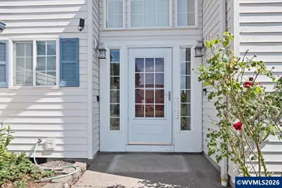 4283 Geranium Av NE, Salem, OR 97305 - Photo 3