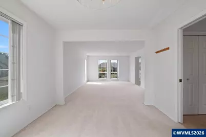 4283 Geranium Av NE, Salem, OR 97305 - Photo 9