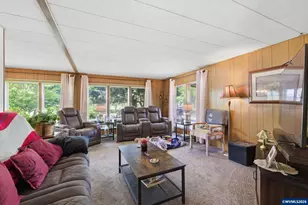 1999 Jansen Way, Woodburn, OR 97071 - Photo 3