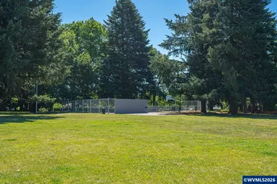 550 Wormwood St SE, Salem, OR 97306 - Photo 33