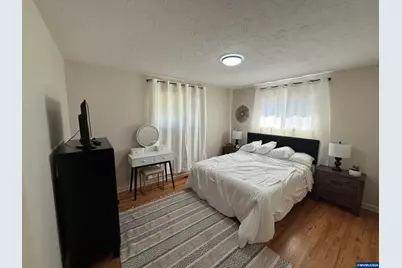 868 Charles Av S, Salem, OR 97302 - Photo 11