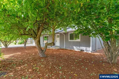 632 S 13th St, Independence, OR 97351 - Photo 31