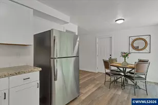 632 S 13th St, Independence, OR 97351 - Photo 15